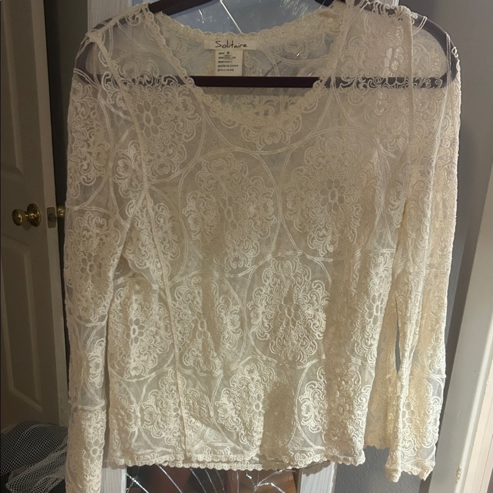 Solitaire Ivory Lace Blouse